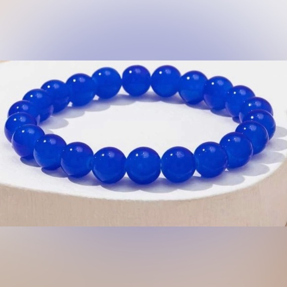 Jewelry - Blue glass beaded bracelets set of 2